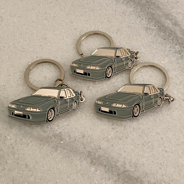 Classic Holden VL Walkinshaw Metal Keyring – Australian Muscle Car Collectible in Panorama Silver